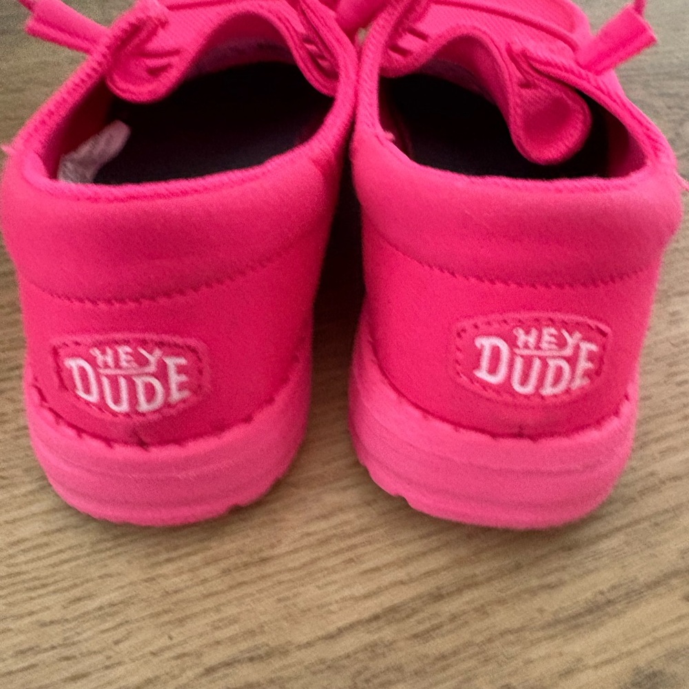 Hey Dude Hot Pink Size 5